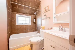 76 Hawthorne St, West Haven, CT 06516 - Photo 9