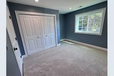 21 Charles Street, Enfield, CT 06082 - Photo 15