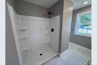 21 Charles Street, Enfield, CT 06082 - Photo 23