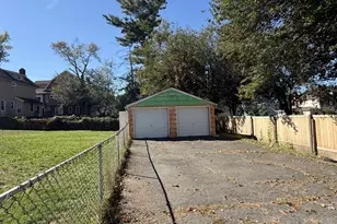 634 New Britain Ave, Hartford, CT 06106 - Photo 3