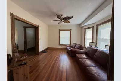 634 New Britain Avenue, Hartford, CT 06106 - Photo 9