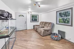 18 Vose St, Ansonia, CT 06401 - Photo 33