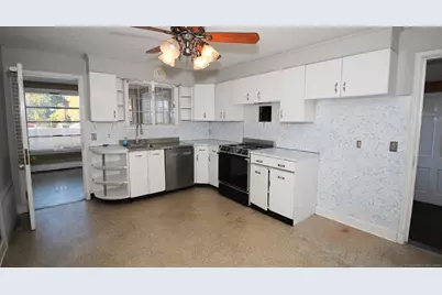 18 Phedon Parkway, Middletown, CT 06457 - Photo 15