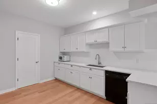 55 Cider Mill Ln, Fairfield, CT 06824 - Photo 7