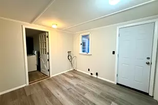 54 Meadowbrook Ln, Mansfield, CT 06250 - Photo 3