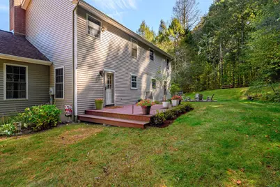 27 Pole Bridge Road, Newtown, CT 06482 - Photo 13