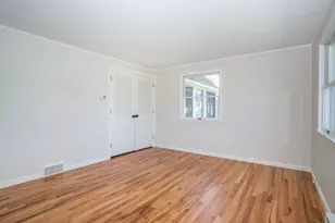 25 Fowler Dr, West Hartford, CT 06110 - Photo 5