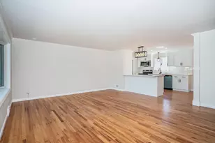 25 Fowler Dr, West Hartford, CT 06110 - Photo 7