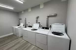 528 Black Rock Tpke, Fairfield, CT 06825 - Photo 17