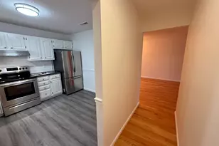 495 Vincellette St, Bridgeport, CT 06606 - Photo 9