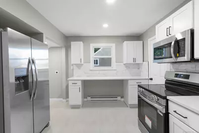 81 Melrose Drive, New Haven, CT 06513 - Photo 11