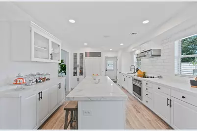 44 Williams Avenue #Penthouse, Stonington, CT 06355 - Photo 5