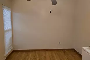 30 Glenview Dr, Cromwell, CT 06416 - Photo 5