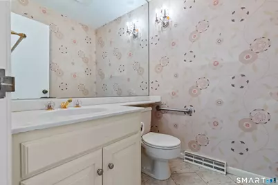 50 Ironwood Road #50, West Hartford, CT 06117 - Photo 23