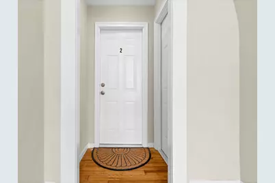 9 Brewer Street, New London, CT 06320 - Photo 15