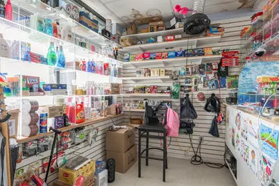 184 Franklin Avenue, Hartford, CT 06114 - Photo 9