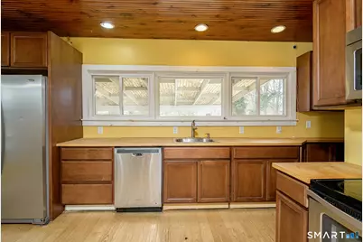 23 Winter Street, Killingly, CT 06239 - Photo 5