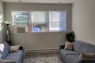 15 Donna Dr, New Haven, CT 06513 - Photo 1