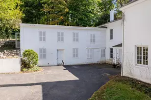 9 Long Hill Rd, East Hampton, CT 06456 - Photo 3