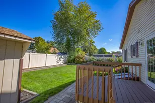 60 S Alhambra Cir, Agawam, MA 01001 - Photo 31