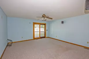 60 S Alhambra Cir, Agawam, MA 01001 - Photo 11