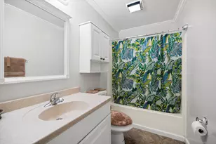 122 Celentano Dr, Naugatuck, CT 06770 - Photo 21