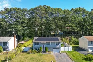 122 Celentano Dr, Naugatuck, CT 06770 - Photo 1