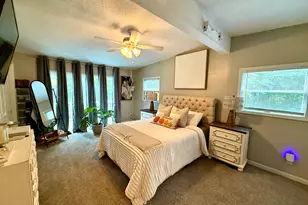 33D Laurel Point Dr, Montville, CT 06370 - Photo 15