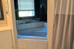 33D Laurel Point Dr, Montville, CT 06370 - Photo 23