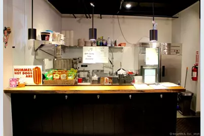 975 Bridgeport Avenue, Milford, CT 06460 - Photo 15