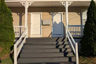 200 Harral Ave, Bridgeport, CT 06604 - Photo 3