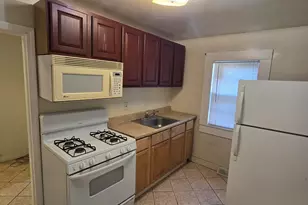 21 Little St, Bridgeport, CT 06604 - Photo 5