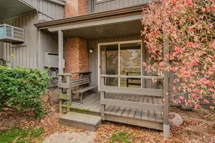 263 Williamstown Ct, Newington, CT 06111 - Photo 21