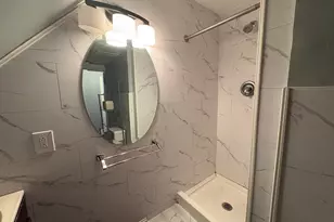 679 Shelton St, Bridgeport, CT 06608 - Photo 13