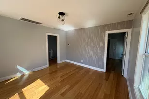 679 Shelton St, Bridgeport, CT 06608 - Photo 3