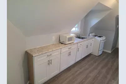 118 Warrenton Avenue #3, Hartford, CT 06105 - Photo 9