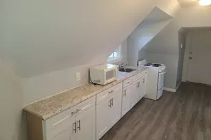 118 Warrenton Ave, Hartford, CT 06105 - Photo 7