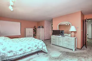 690 Forest Rd, West Haven, CT 06516 - Photo 29