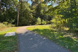 663 West Ave, Milford, CT 06461 - Photo 29