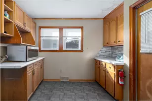 61 Vincent Rd, Bristol, CT 06010 - Photo 9