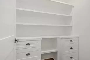 419 Valley Rd, Fairfield, CT 06825 - Photo 21