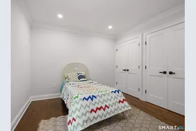 419 Valley Road, Fairfield, CT 06825 - Photo 19