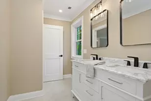 419 Valley Rd, Fairfield, CT 06825 - Photo 23