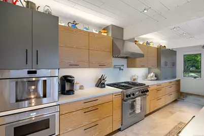 75 Montauk Avenue, Stonington, CT 06378 - Photo 5