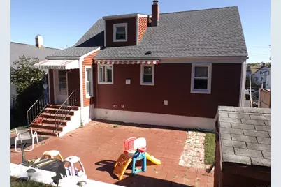 241 Sampson Street, Bridgeport, CT 06606 - Photo 5