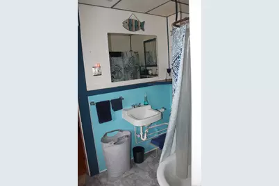 23 Howe Street, Meriden, CT 06450 - Photo 11