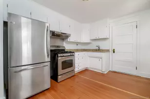 231 Flax Hill Rd, Norwalk, CT 06855 - Photo 3