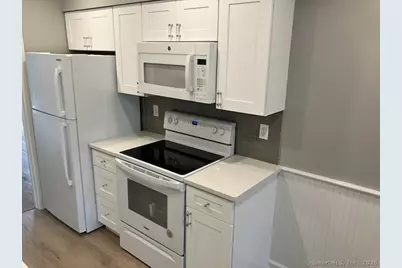 115 Fillow Street #APT 61, Norwalk, CT 06850 - Photo 3