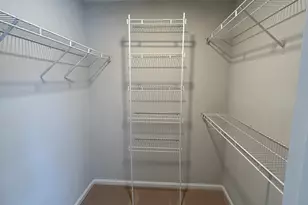 138 Hollow Tree Ridge Rd, Darien, CT 06820 - Photo 9