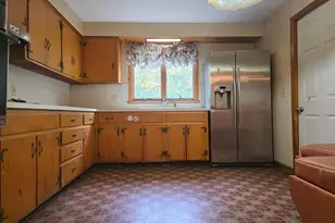 144 Woodlawn Dr, Torrington, CT 06790 - Photo 3